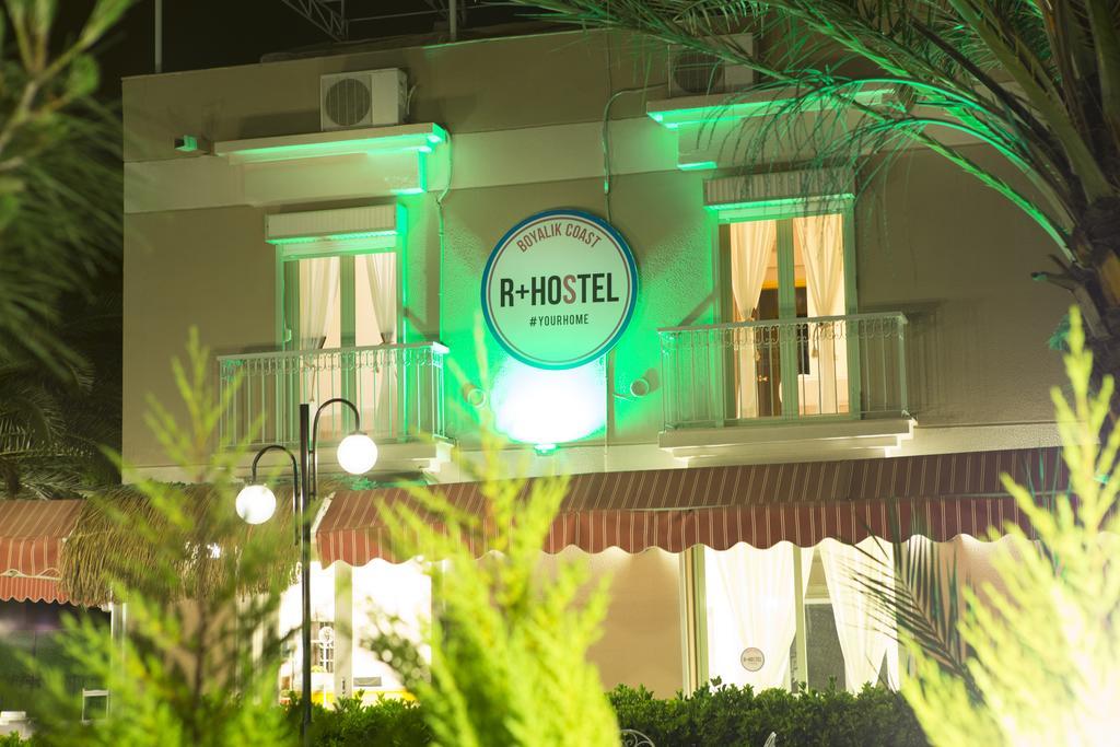 R+ Hotel By Rooms Çeşme Exteriör bild