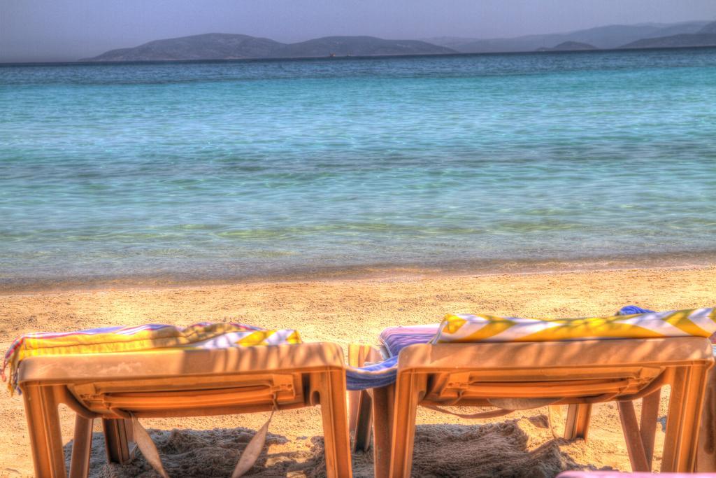 R+ Hotel By Rooms Çeşme Exteriör bild