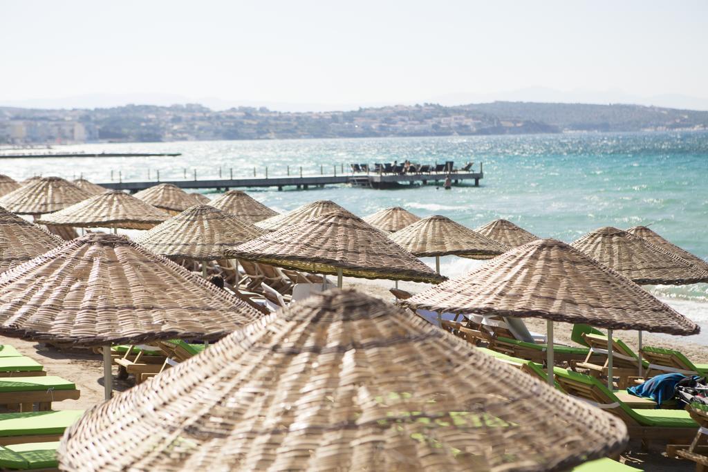 R+ Hotel By Rooms Çeşme Exteriör bild