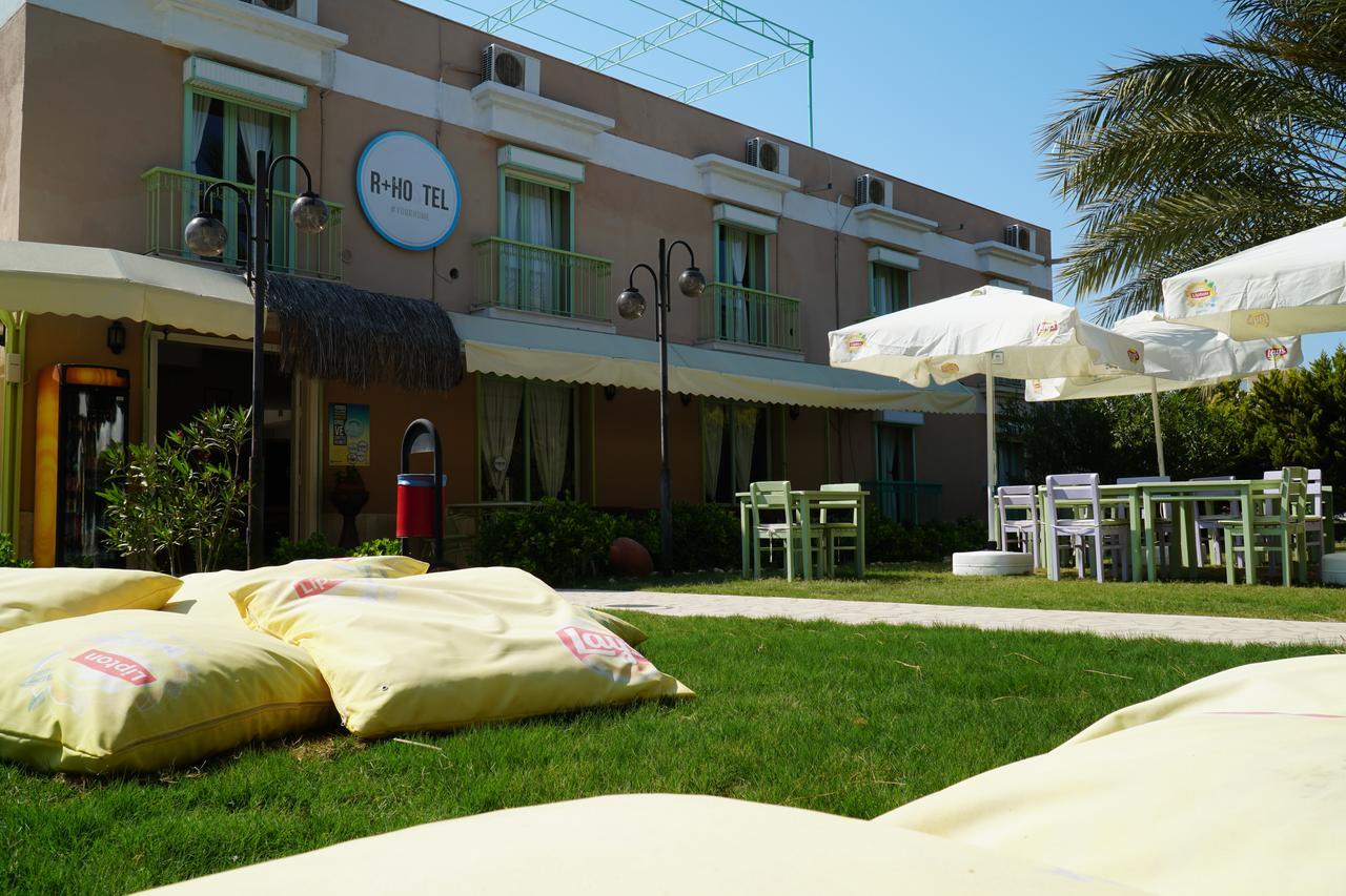 R+ Hotel By Rooms Çeşme Exteriör bild